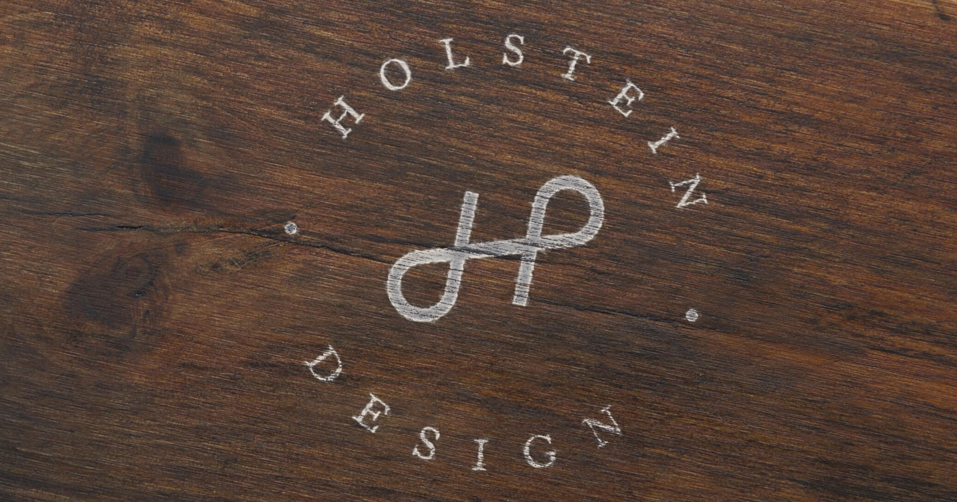 Logotipo Holstein Design