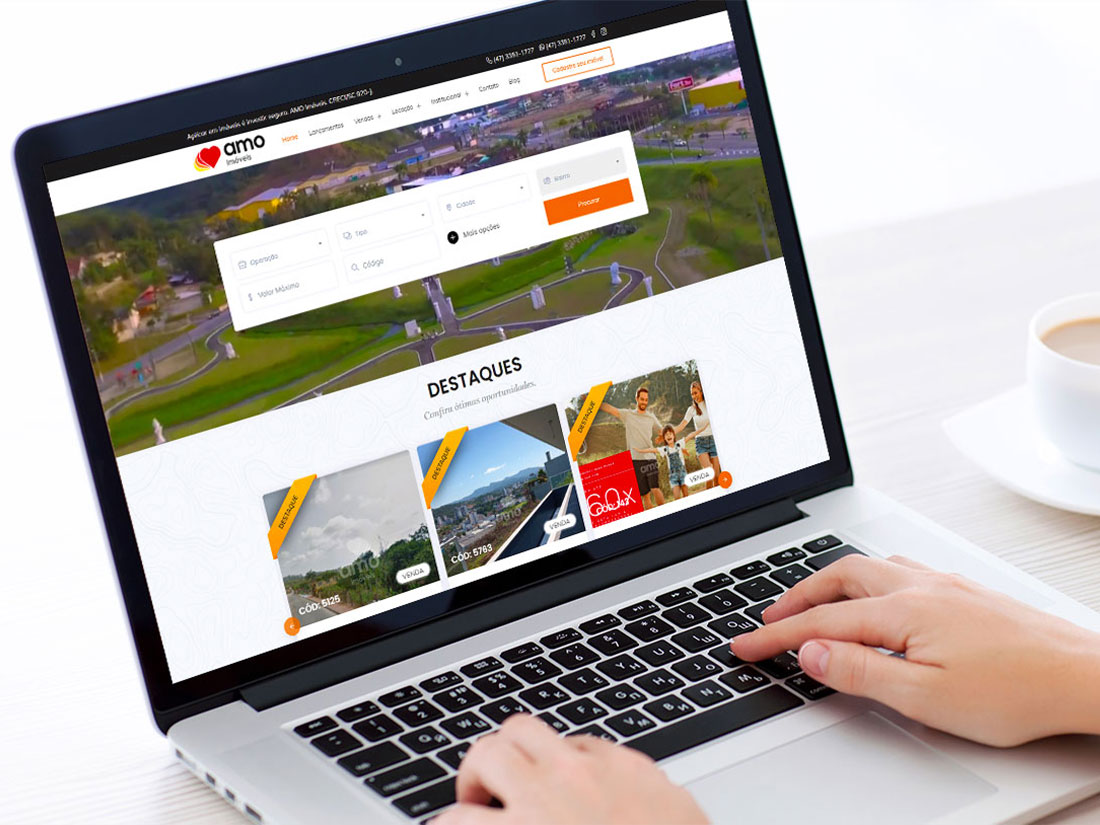 Criação de Site Amo Imóveis 1