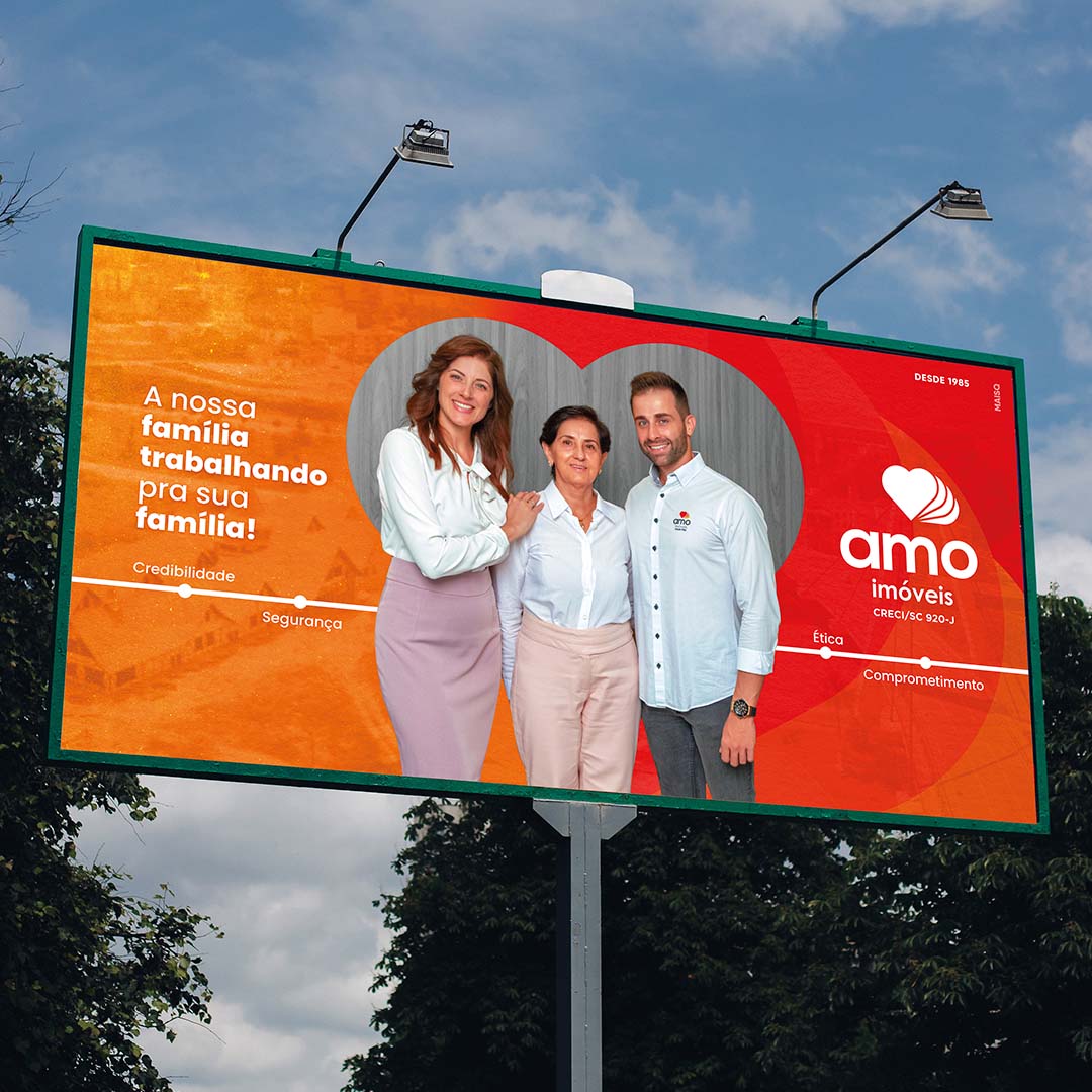 Outdoor Institucional para AMO Imóveis na Cidade de Brusque SC 2
